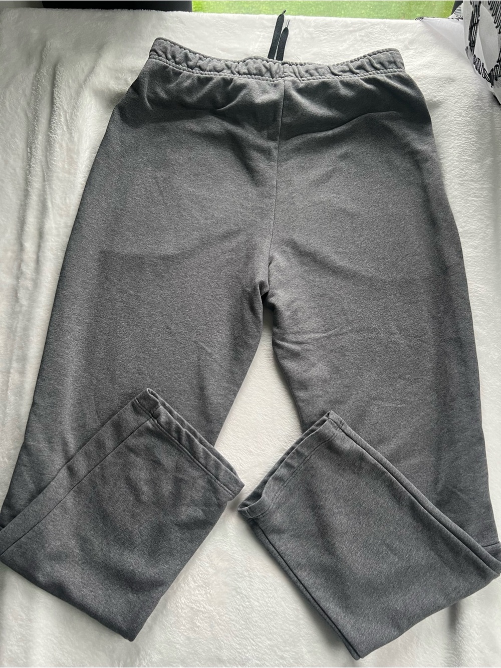 Nike Men’s Charcoal Gray Sweat Joggers with Swoosh - Picture 2 of 8